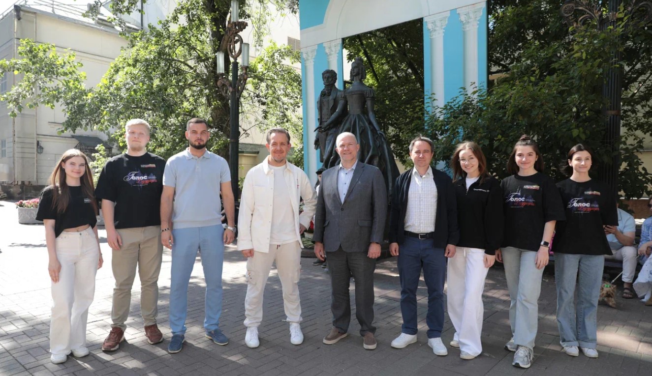 Общественные деятели и участники СВО приняли участие в культурно-просветительской акции в честь дня рождения Пушкина